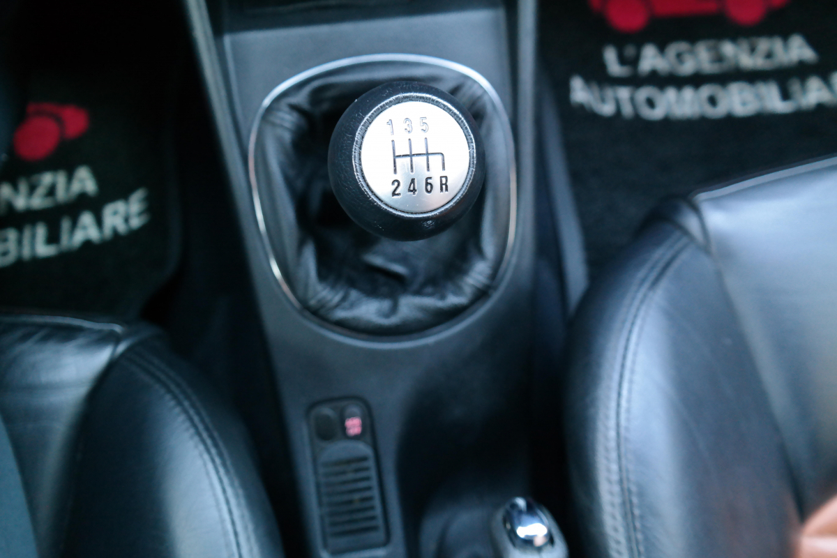Alfa Romeo 147 — 21