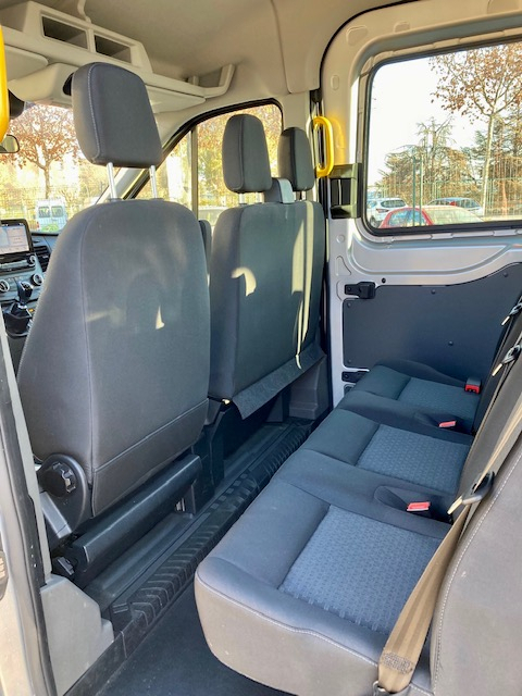 Ford Transit — 11