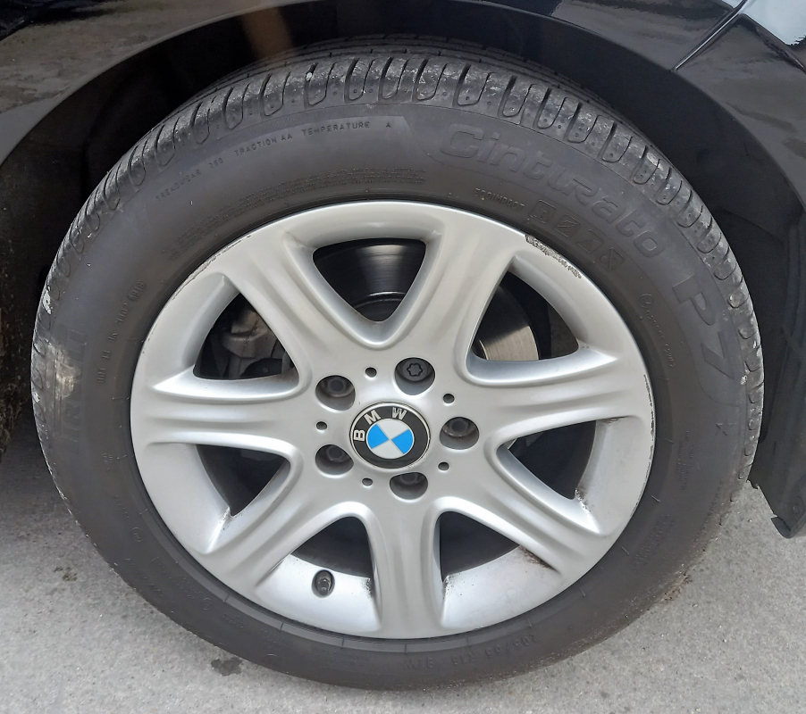 Bmw Série 1 — 18