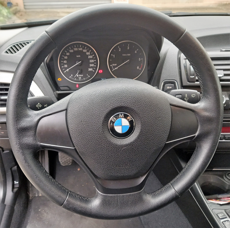 Bmw Série 1 — 11
