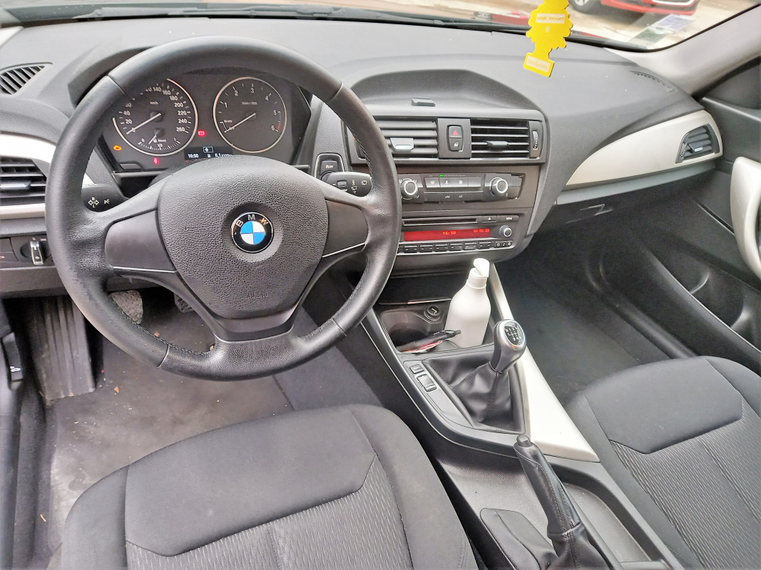 Bmw Série 1 — 10