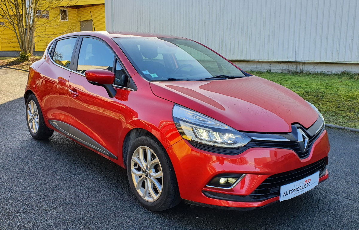 Renault Clio — 9