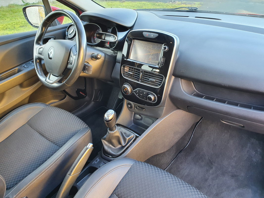 Renault Clio — 14