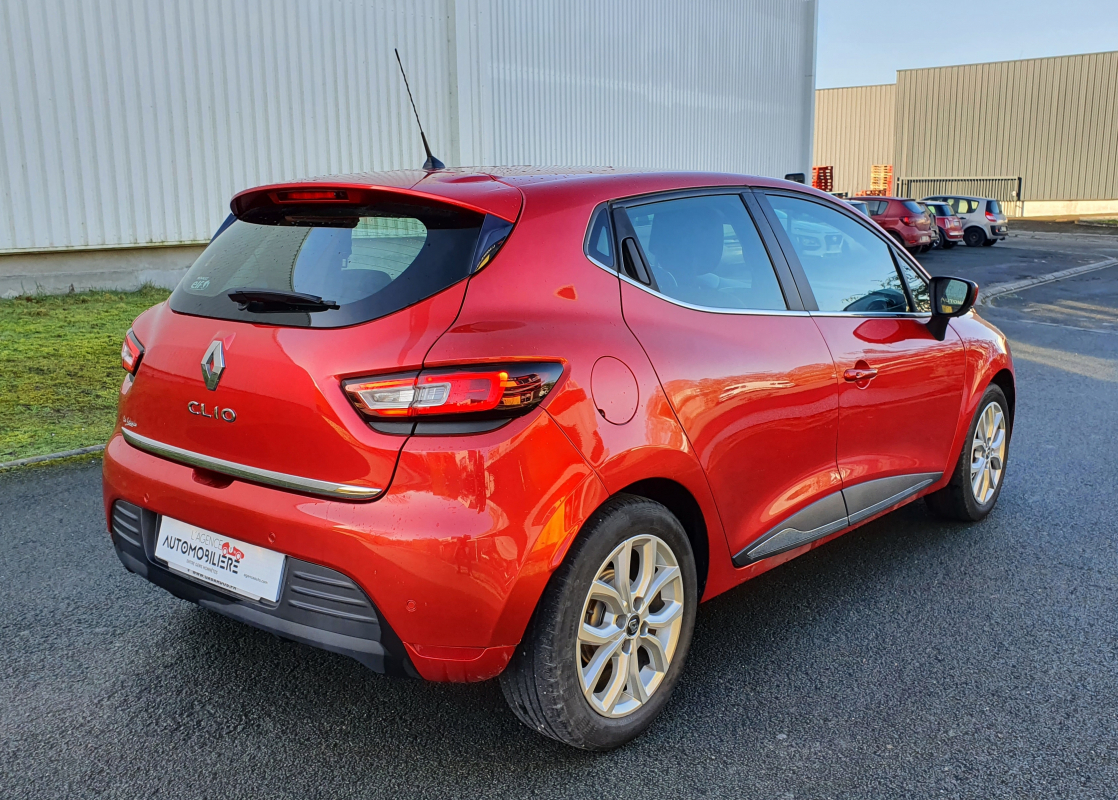 Renault Clio — 7