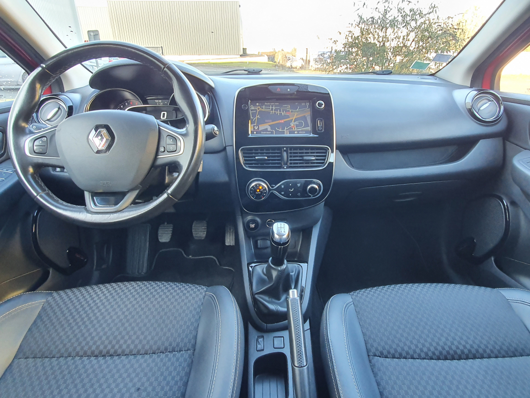 Renault Clio — 16