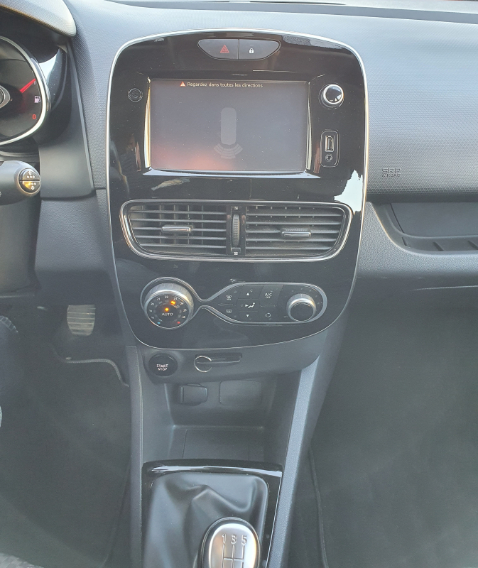 Renault Clio — 18