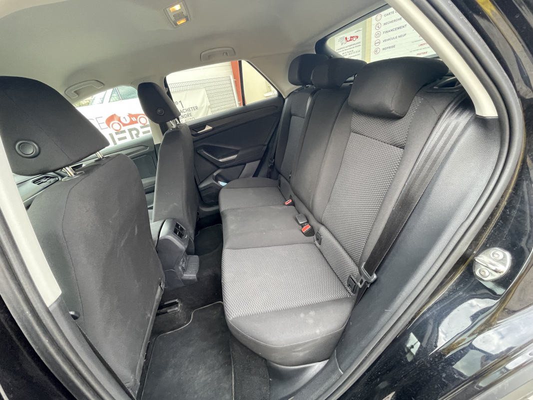Volkswagen T-roc — 14