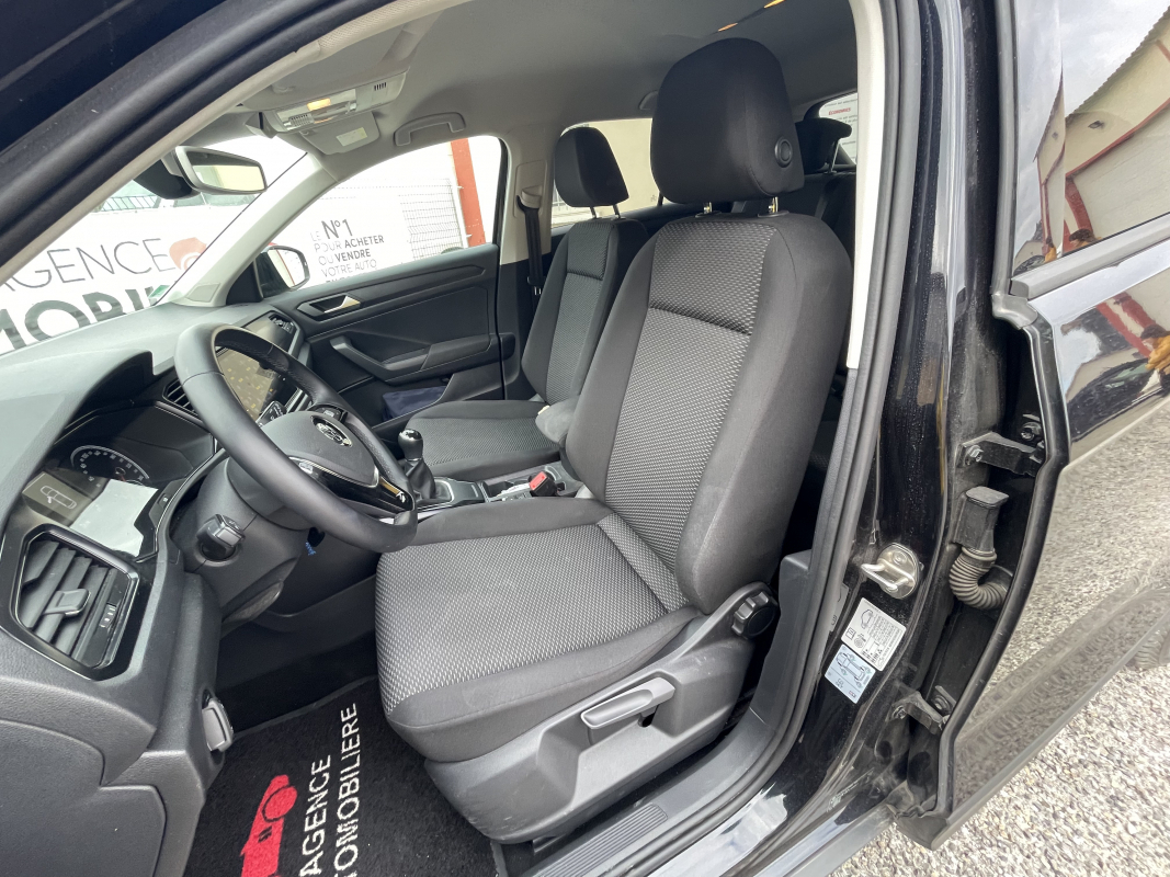 Volkswagen T-roc — 9
