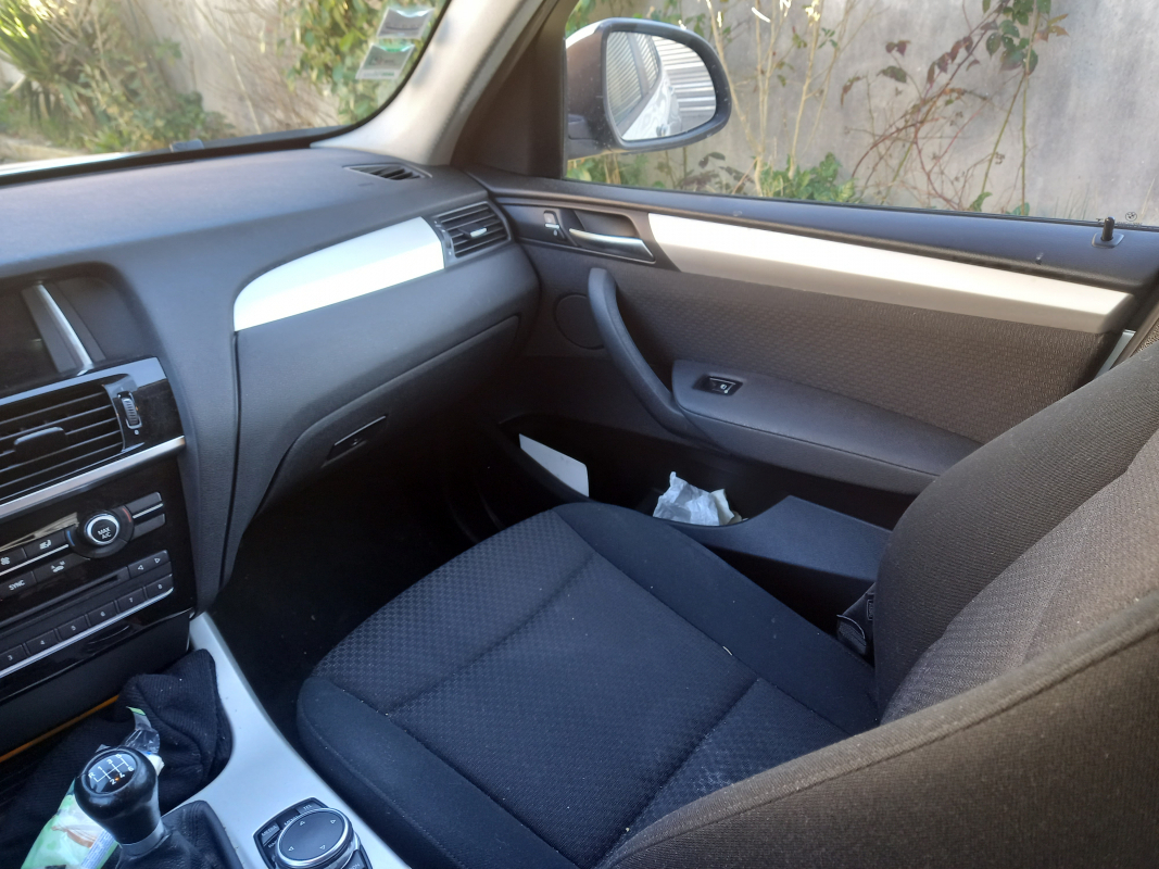 Bmw X3 — 12