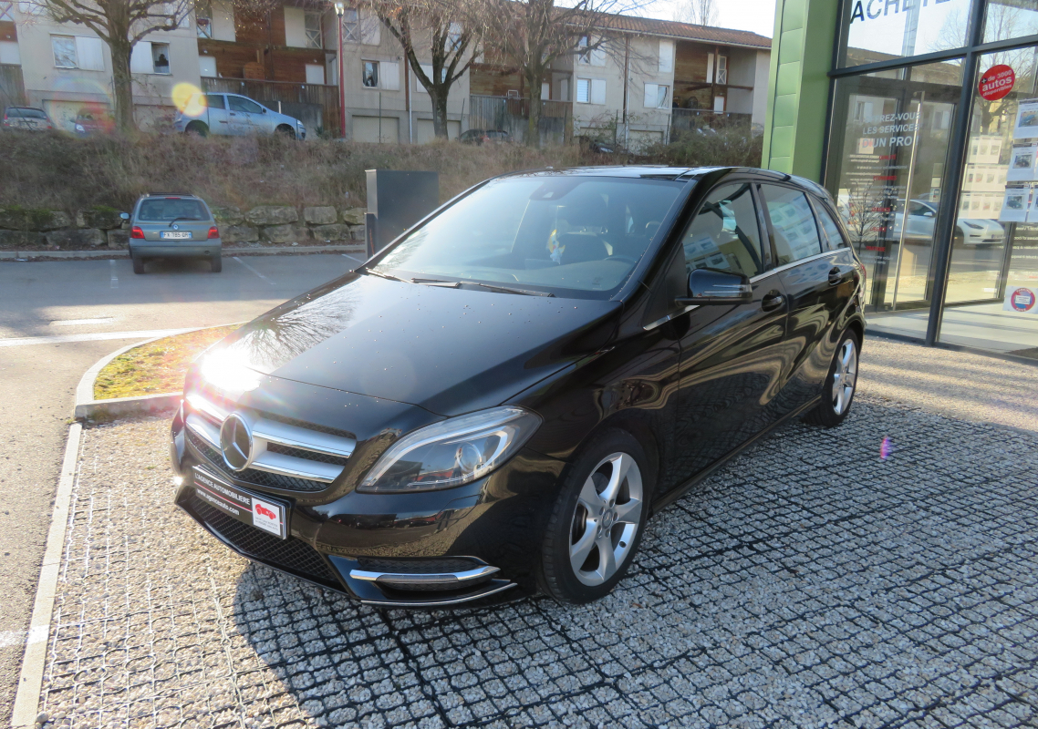Mercedes Classe B — 3
