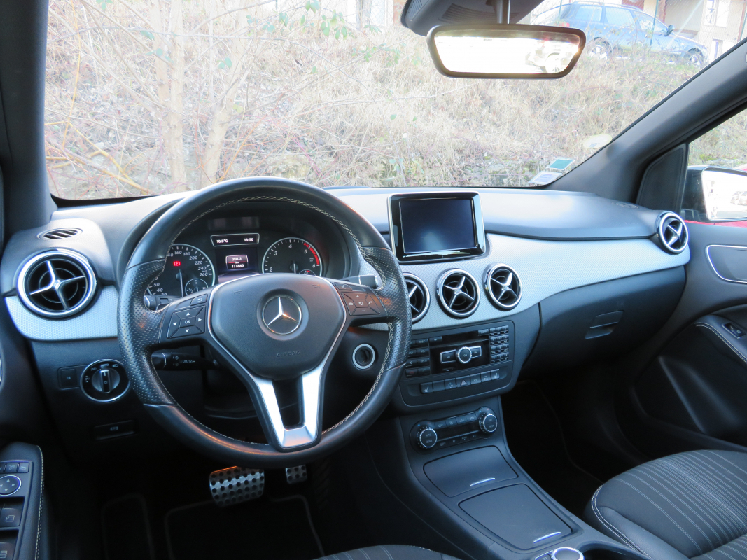 Mercedes Classe B — 12