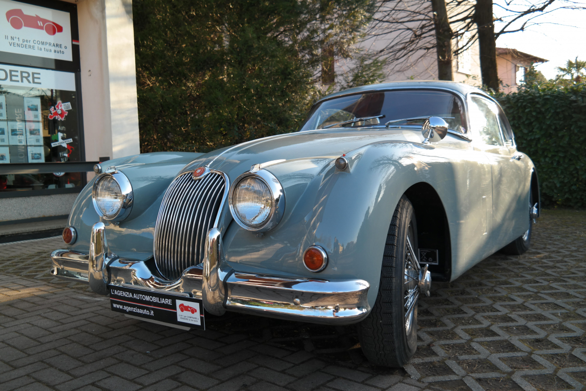 Jaguar XK
