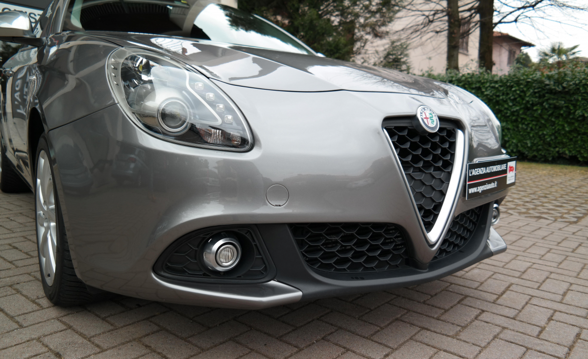 Alfa Romeo Giulietta — 13