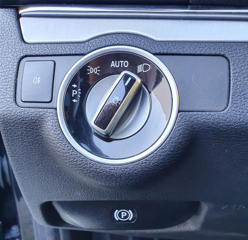Mercedes Classe E — 27