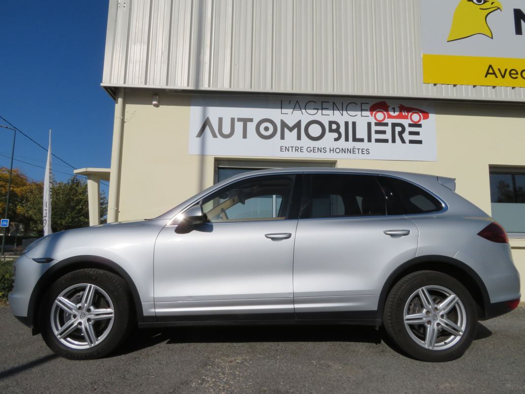 Porsche Cayenne — 2