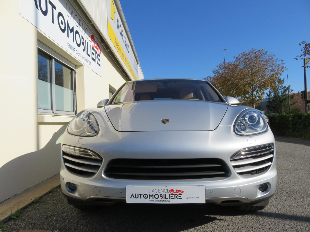 Porsche Cayenne — 7