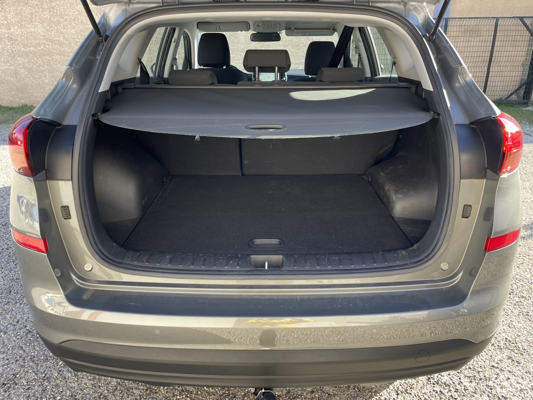 Hyundai Tucson — 15