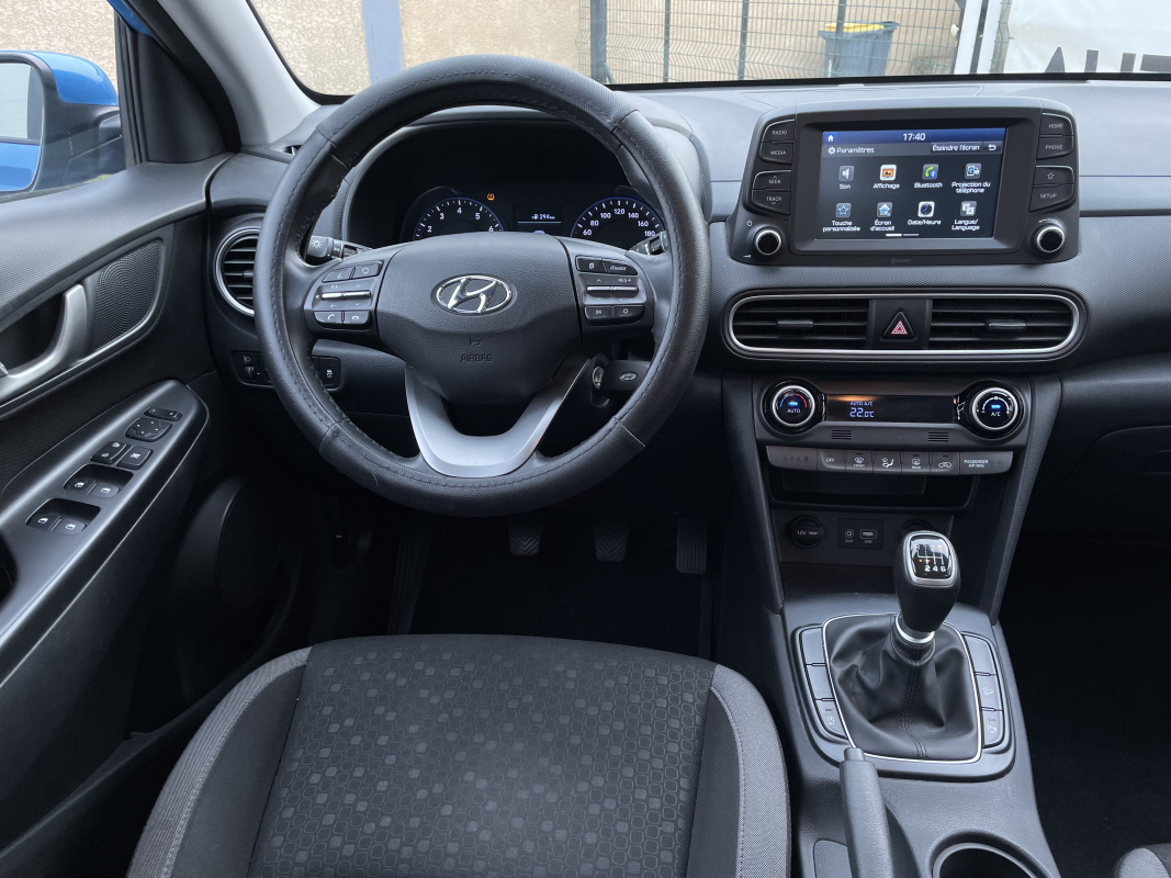 Hyundai KONA — 12