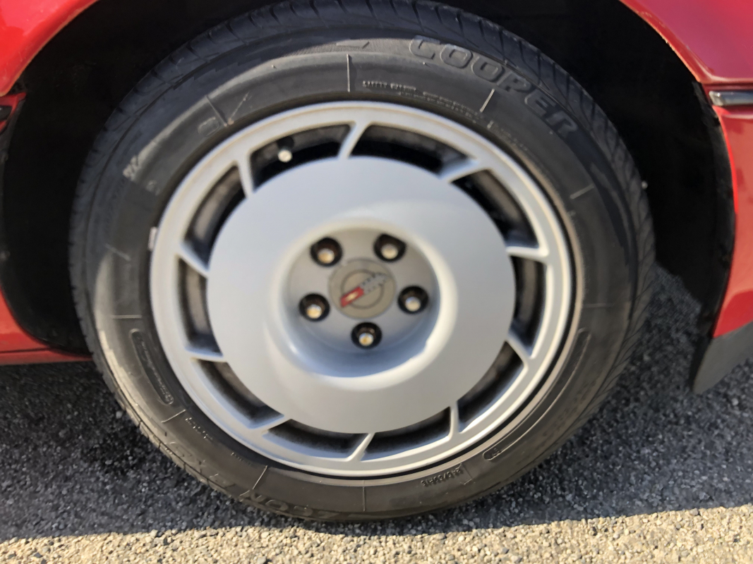 Chevrolet Corvette — 19