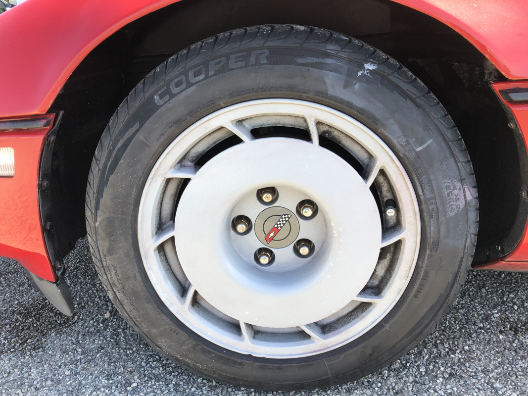 Chevrolet Corvette — 37