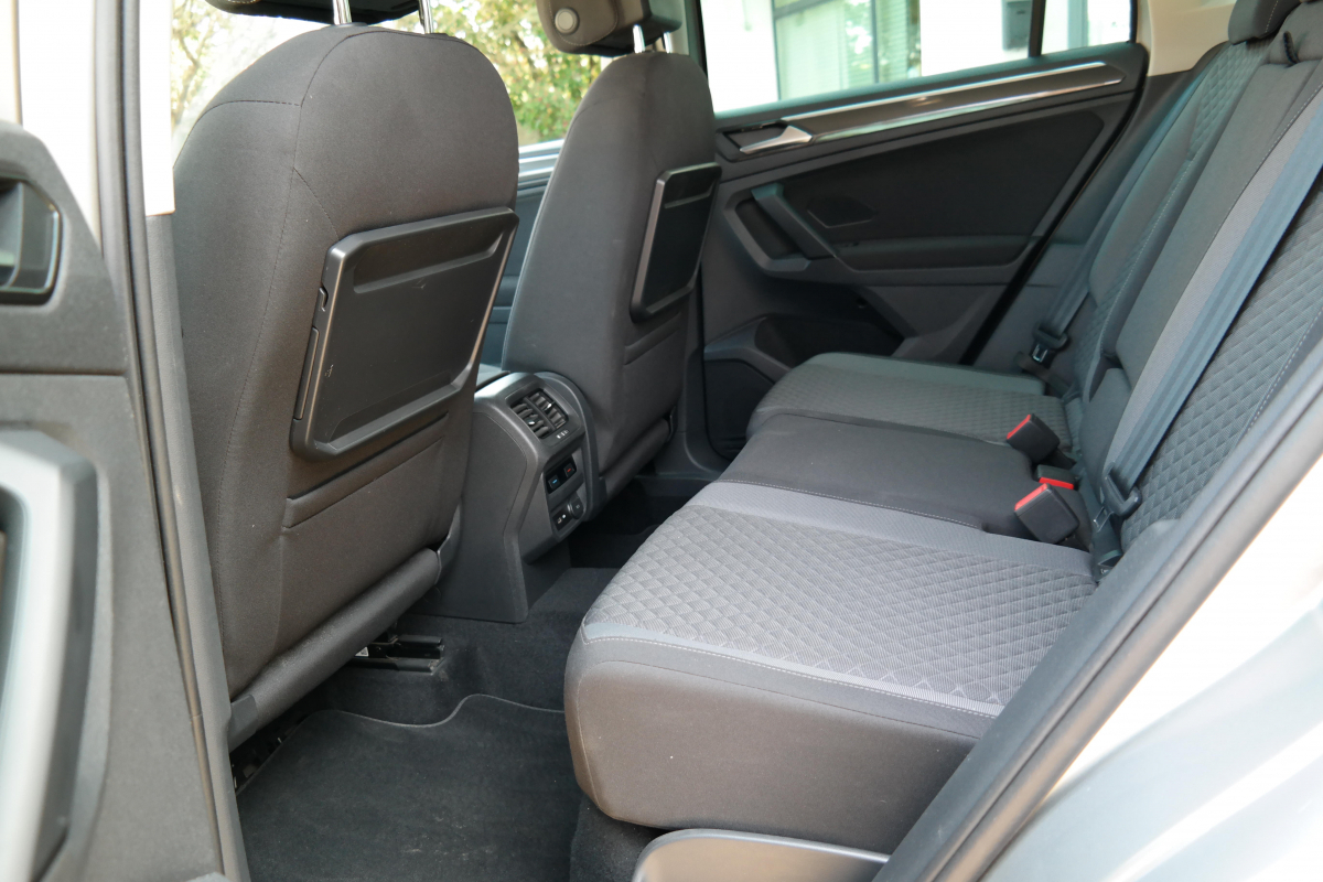Volkswagen Tiguan — 21