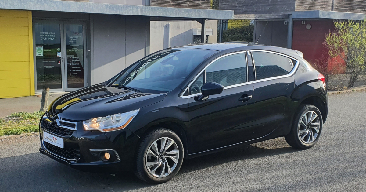DS DS 4 — 2