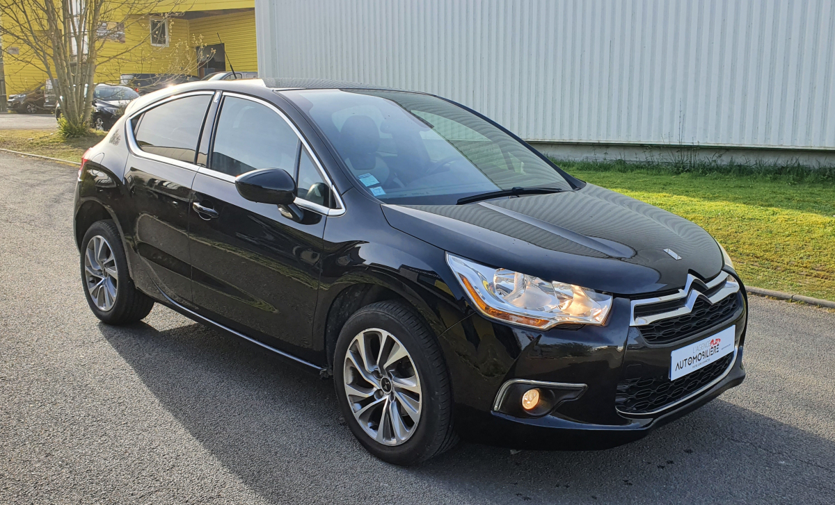 DS DS 4 — 9