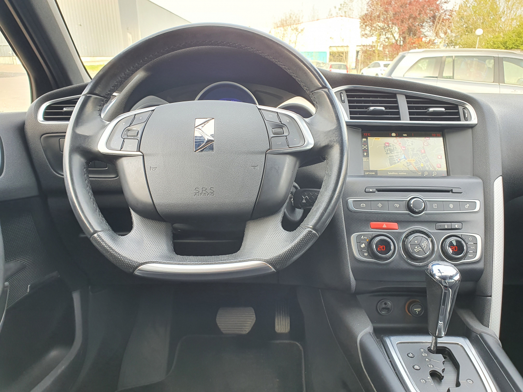 DS DS 4 — 15