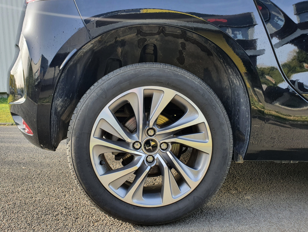 DS DS 4 — 30