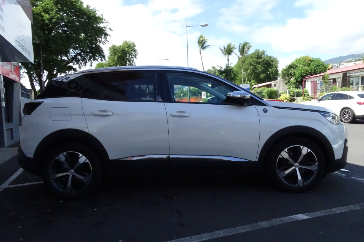 Peugeot 3008 — 2