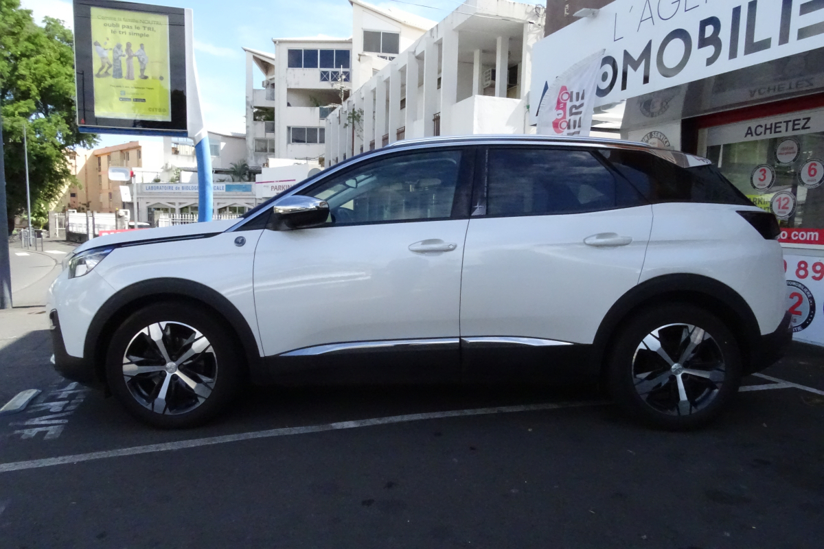 Peugeot 3008 — 3
