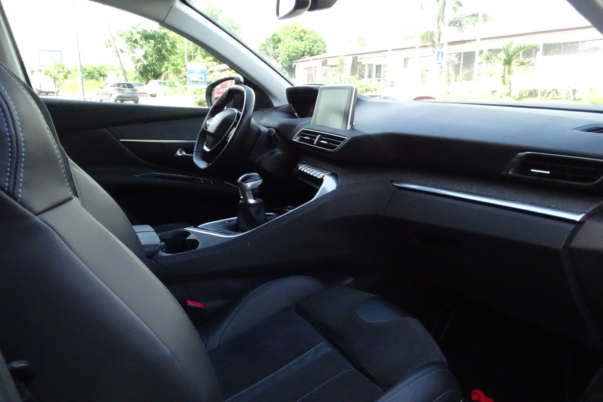 Peugeot 3008 — 8