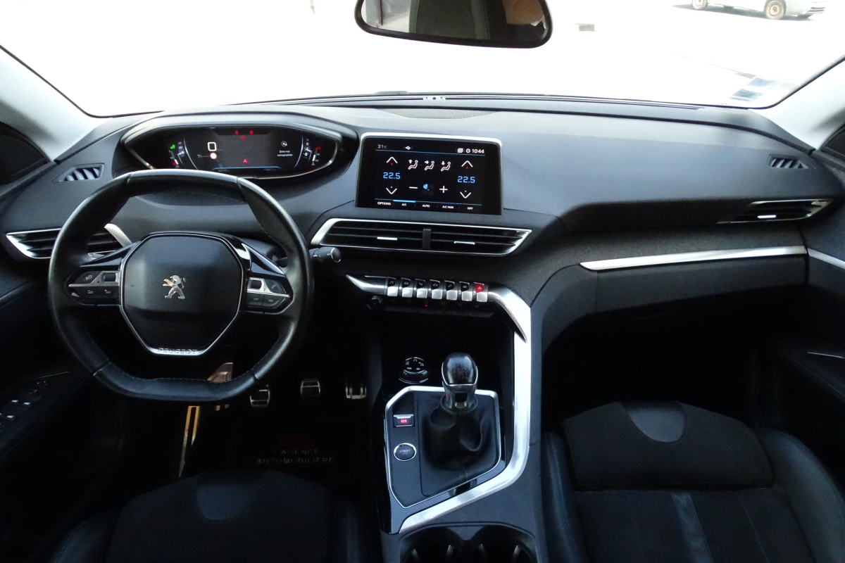 Peugeot 3008 — 6