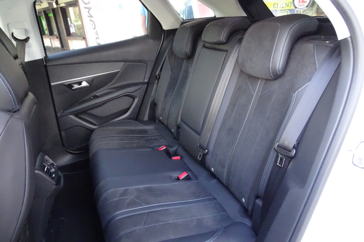 Peugeot 3008 — 10