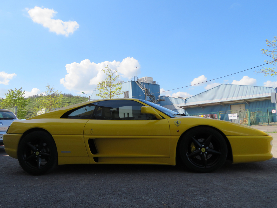 Ferrari 348 — 6