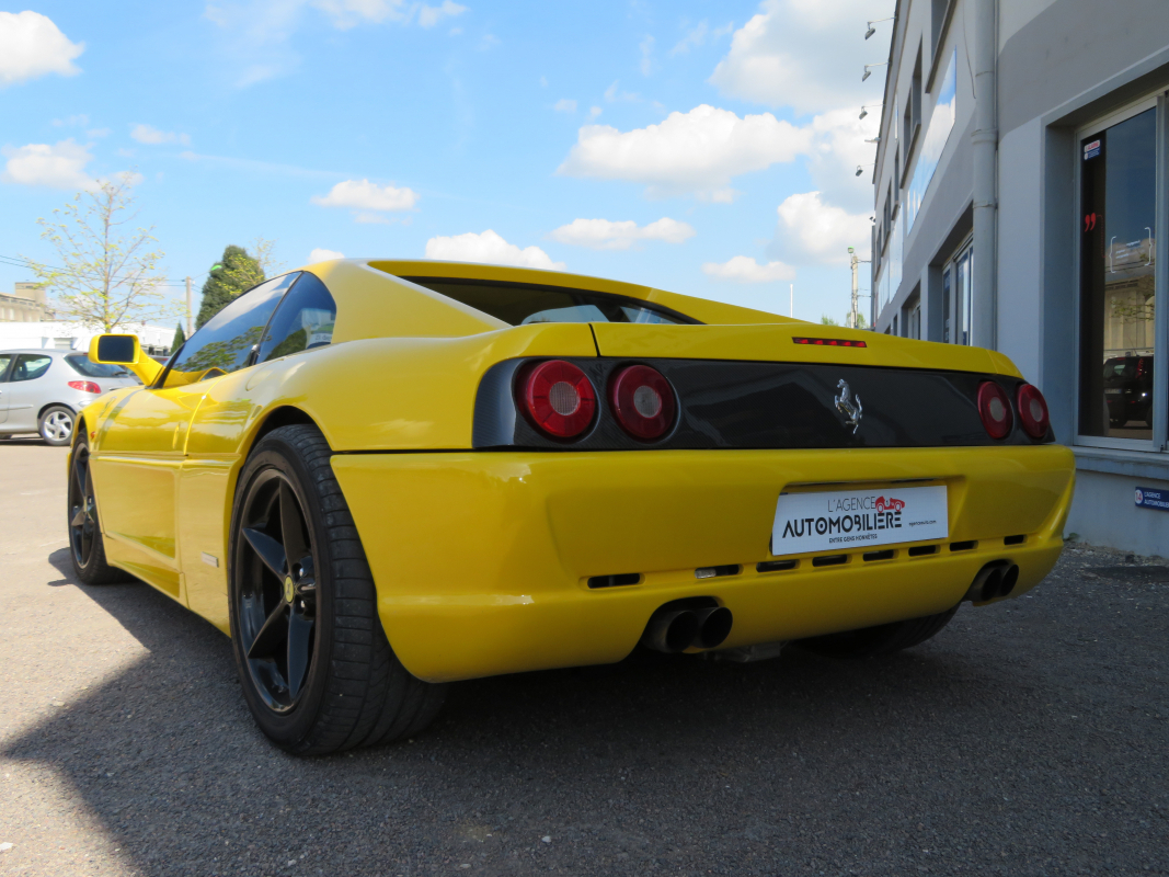 Ferrari 348 — 3