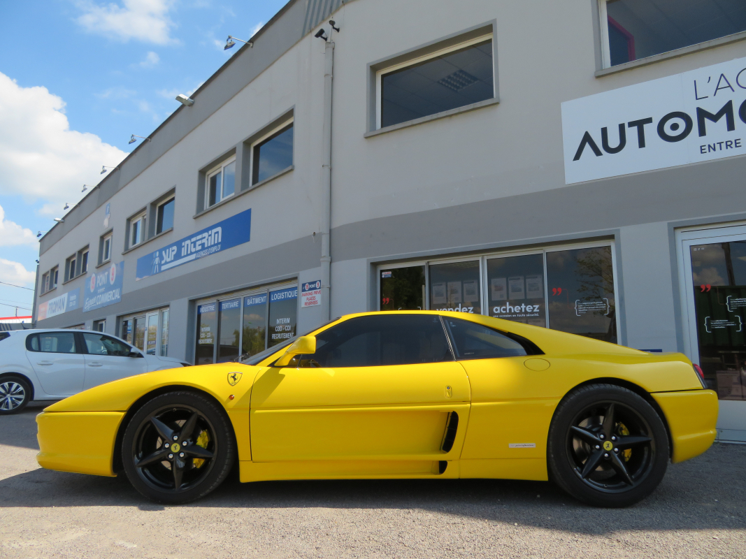 Ferrari 348 — 2