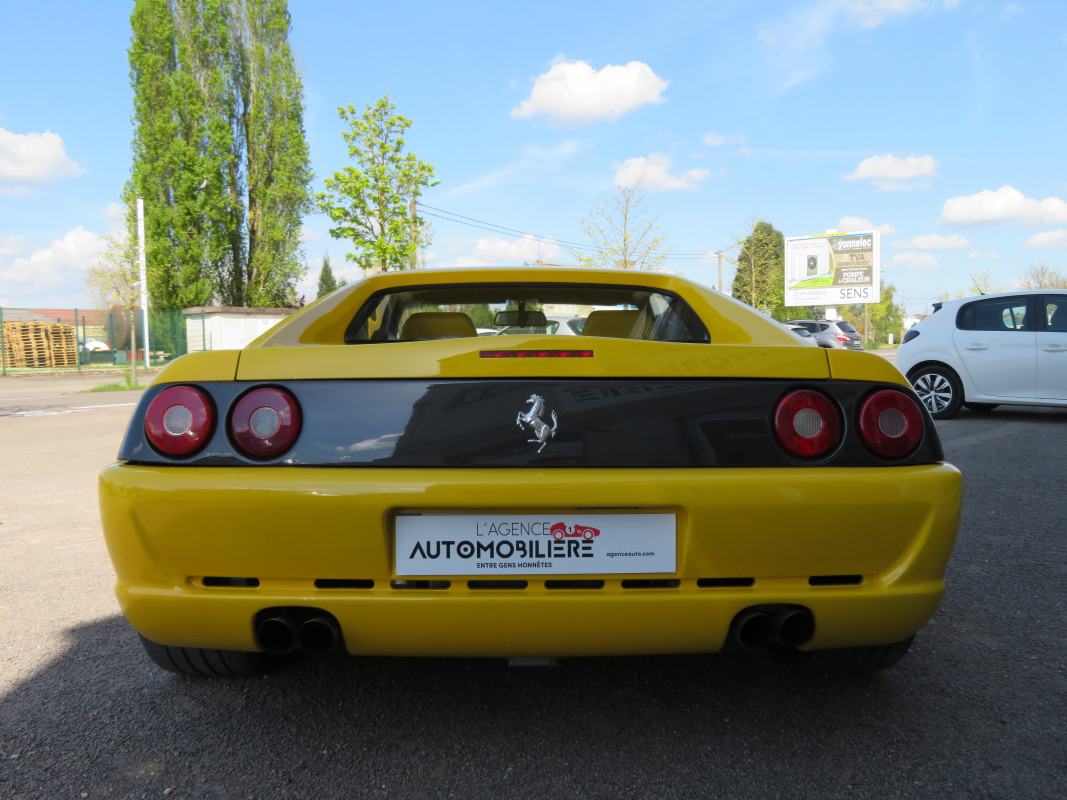 Ferrari 348 — 4