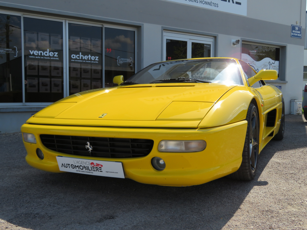 Ferrari 348