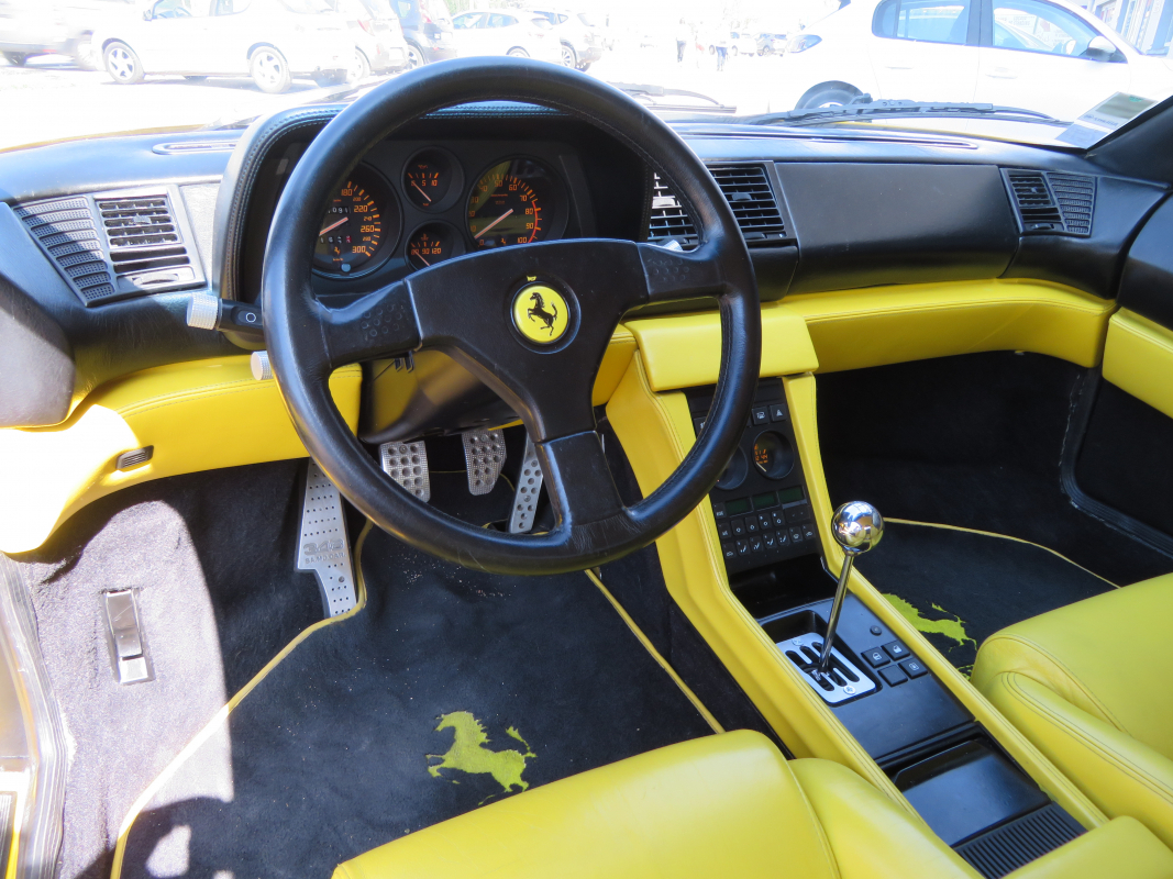 Ferrari 348 — 12