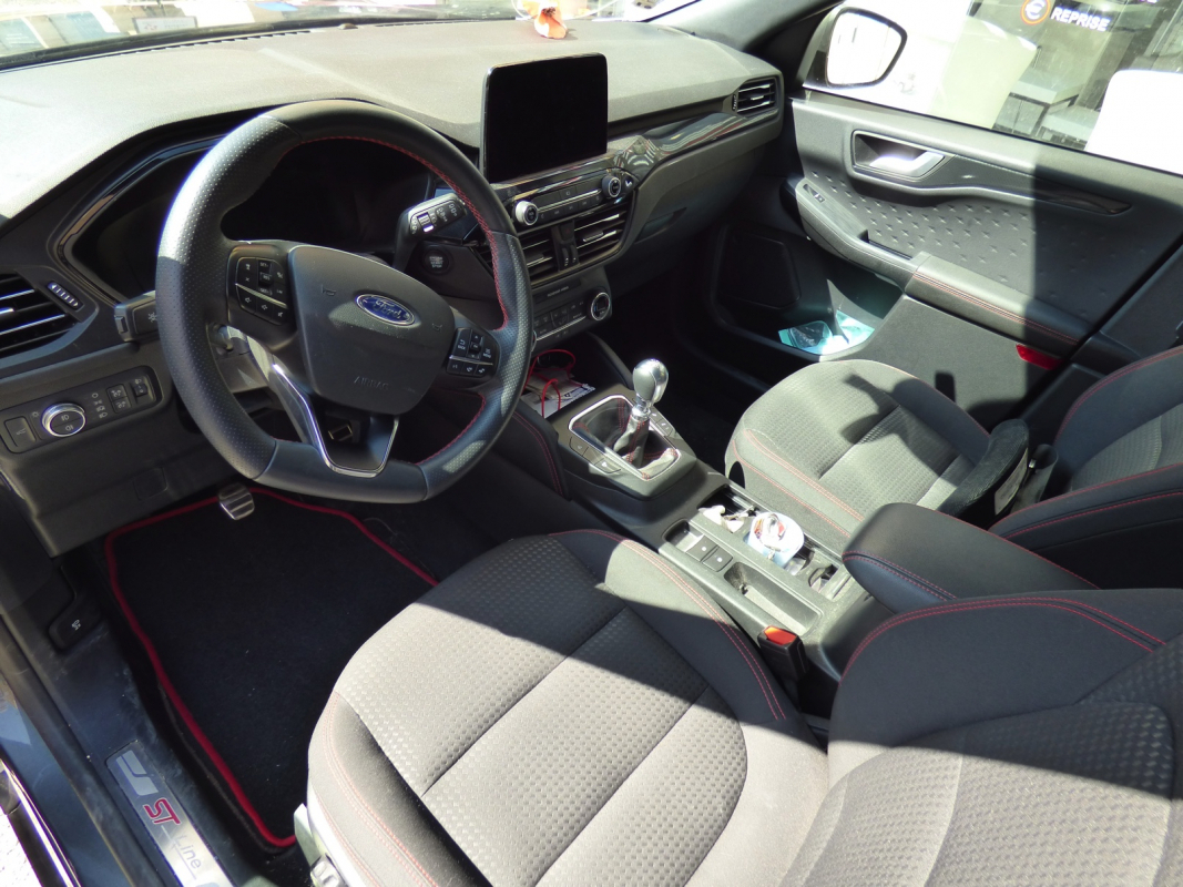 Ford Kuga — 14