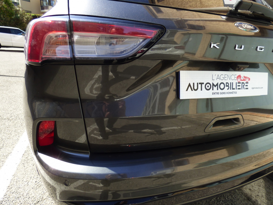 Ford Kuga — 10