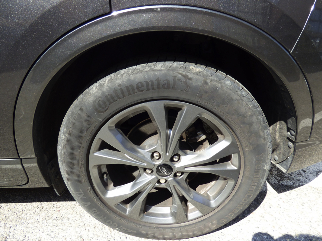 Ford Kuga — 28