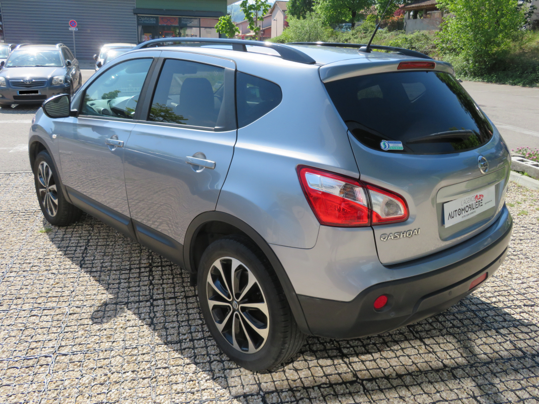 Nissan Qashqai — 6