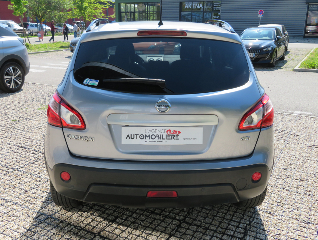 Nissan Qashqai — 7