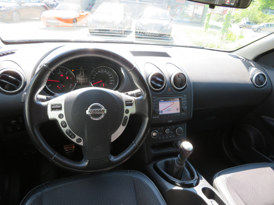 Nissan Qashqai — 9