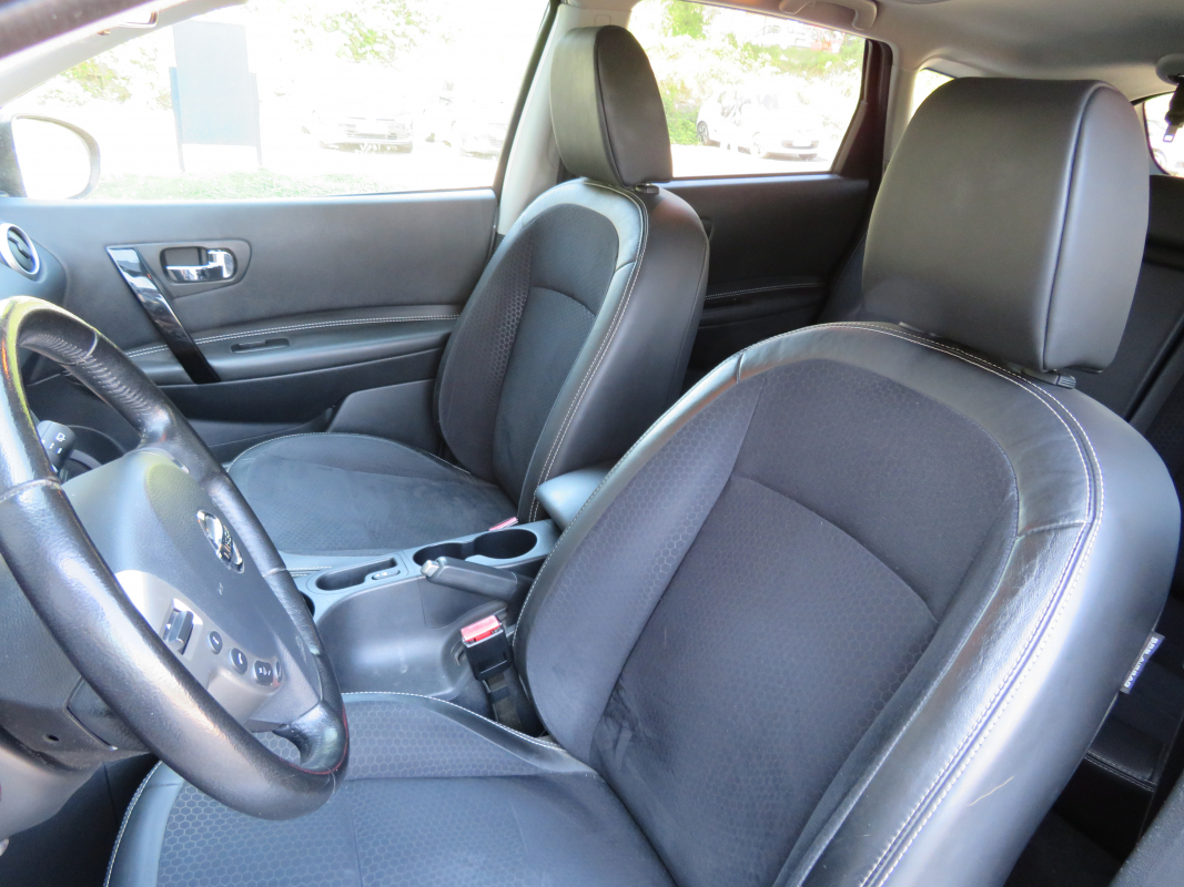 Nissan Qashqai — 11