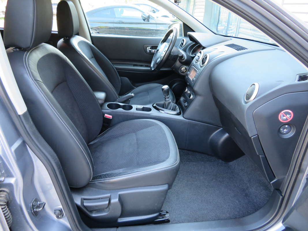 Nissan Qashqai — 13