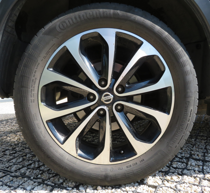 Nissan Qashqai — 19