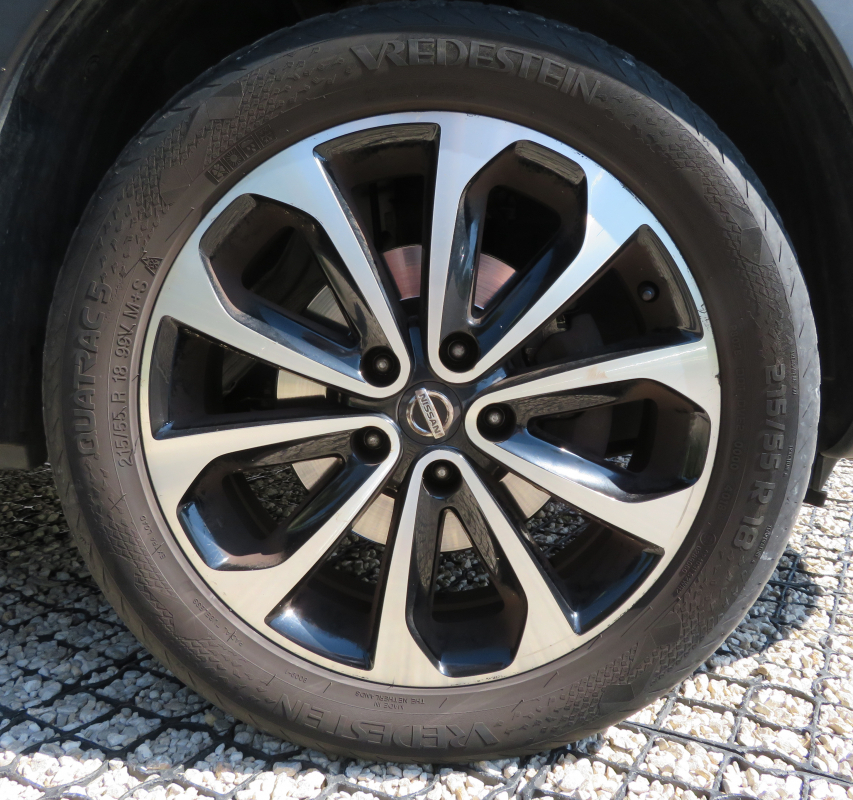 Nissan Qashqai — 20
